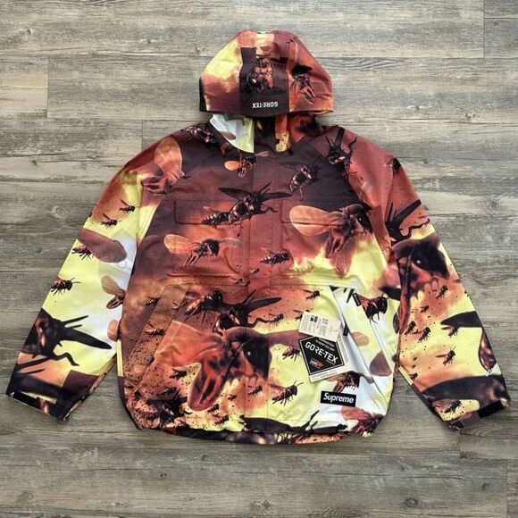 F/W 2025 Wu-Tang Clan Gore-Tex Shell Jacket Size Large NWT - Picture 4 of 7